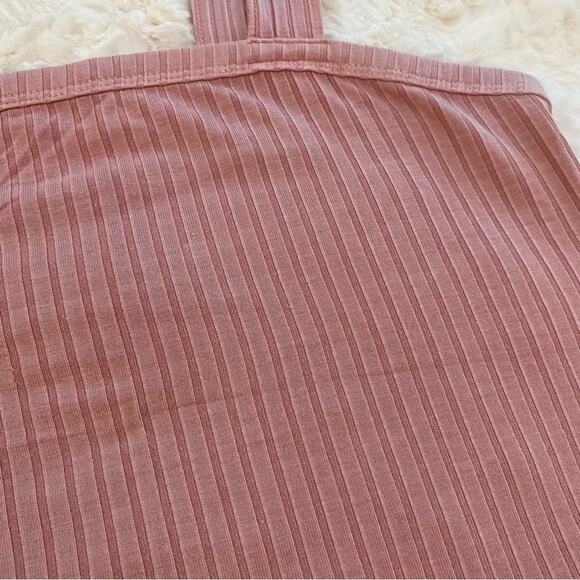 American Eagle Soft & Sexy Rib Pink Ribbed Cropped Tank Top Size Medium - Picture 2 of 6